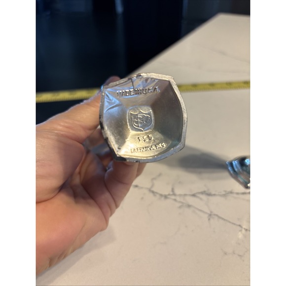 Vintage La France Reg #155 Silver Plated Salt & Pepper Set 6" Tall - Picture 3 of 3